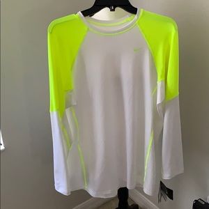 Nike long sleeve shirt XL NWT